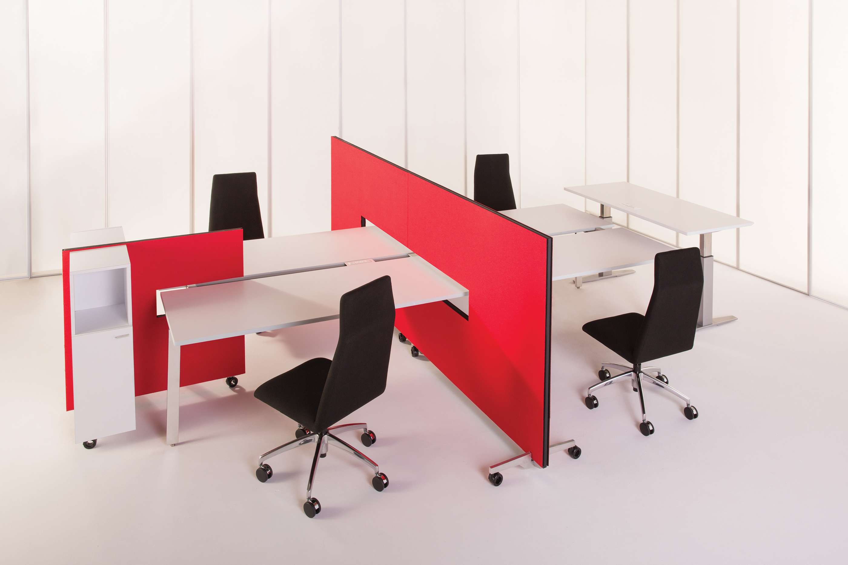 New Collaborative Office Desks Ambience Doré