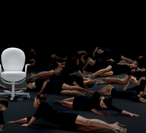 OM Chair 4