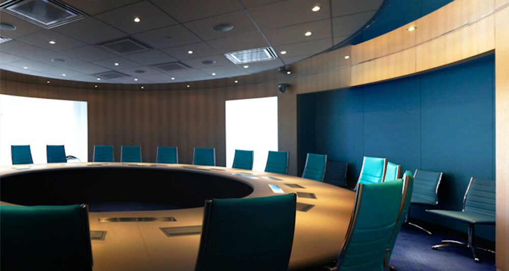Custom Round Boardroom Table Ambience Doré
