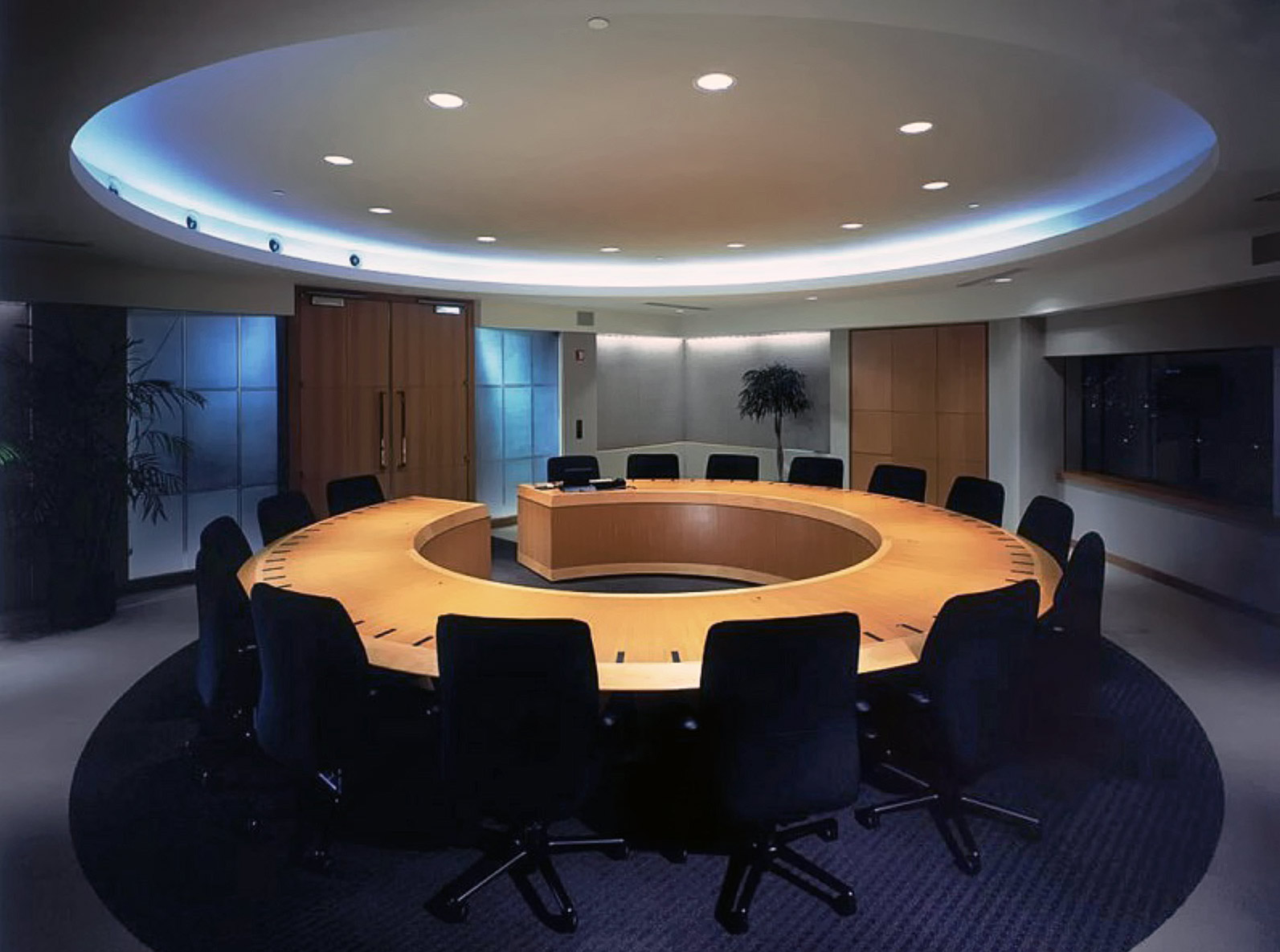 Custom Round Boardroom Table Ambience, Round Boardroom Table And Chairs