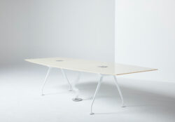 White Maple Flight Table