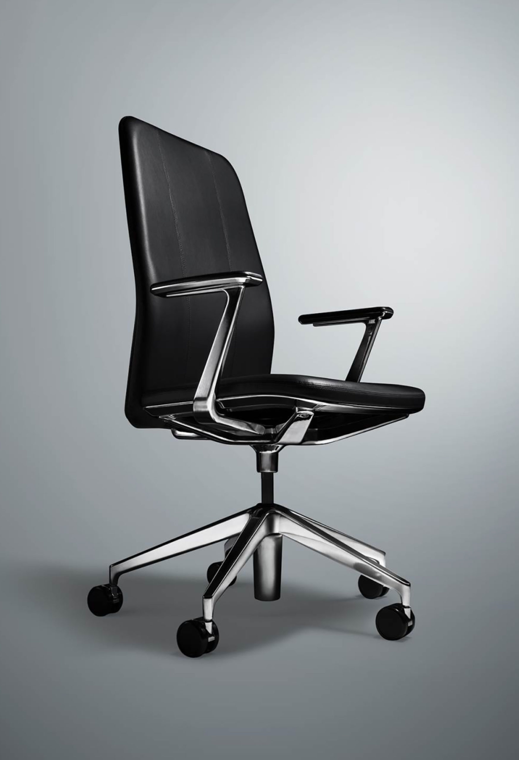 Silhouette-Moon-Executive-Chair leather