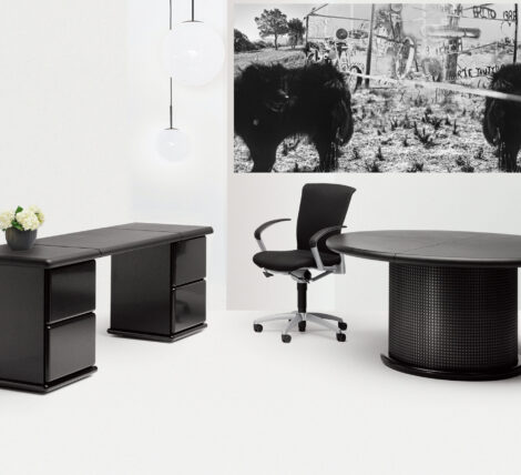 Out of sight Luxury Black Retro Executive Desk for home offices