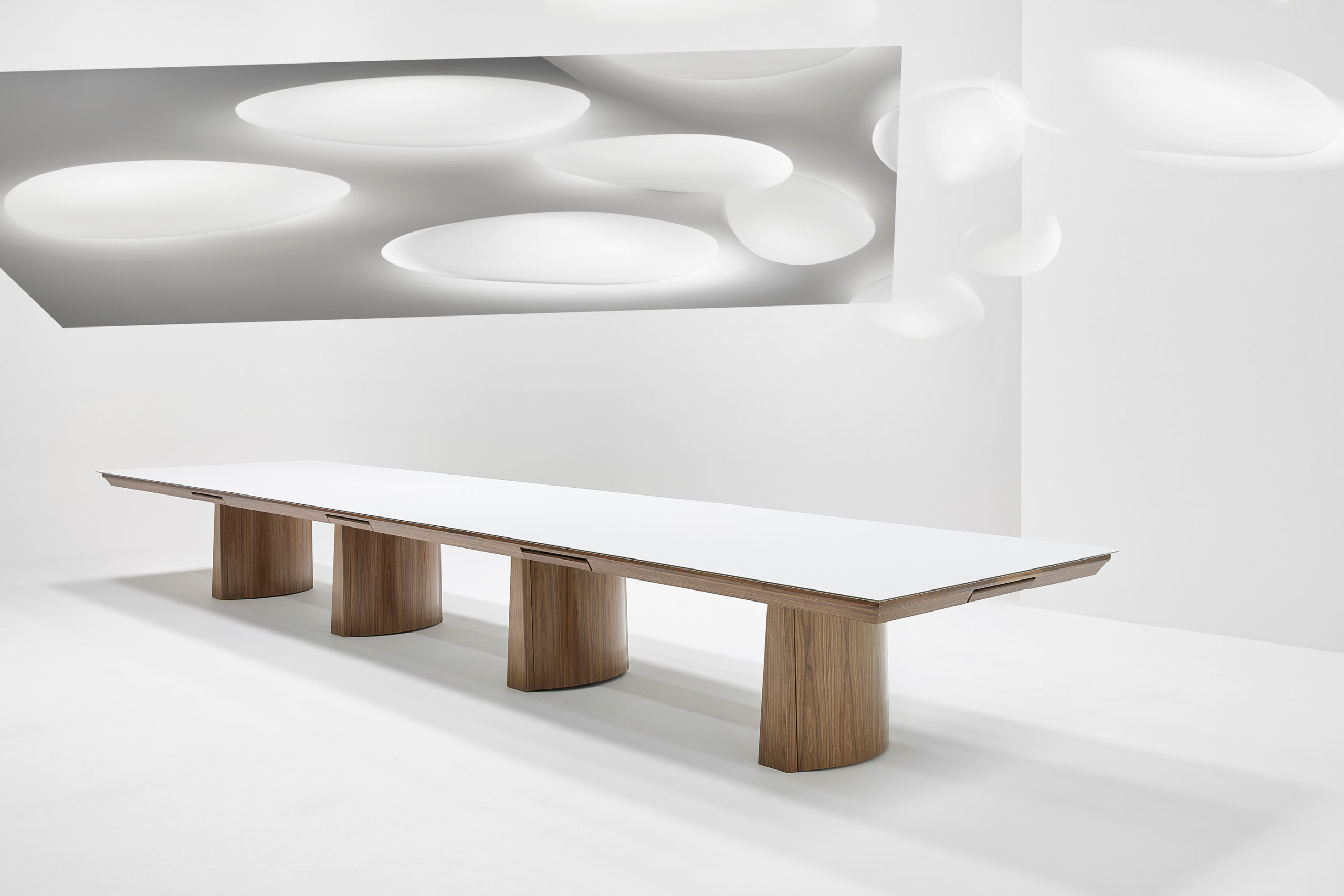 Ambient Black Table - Image 3