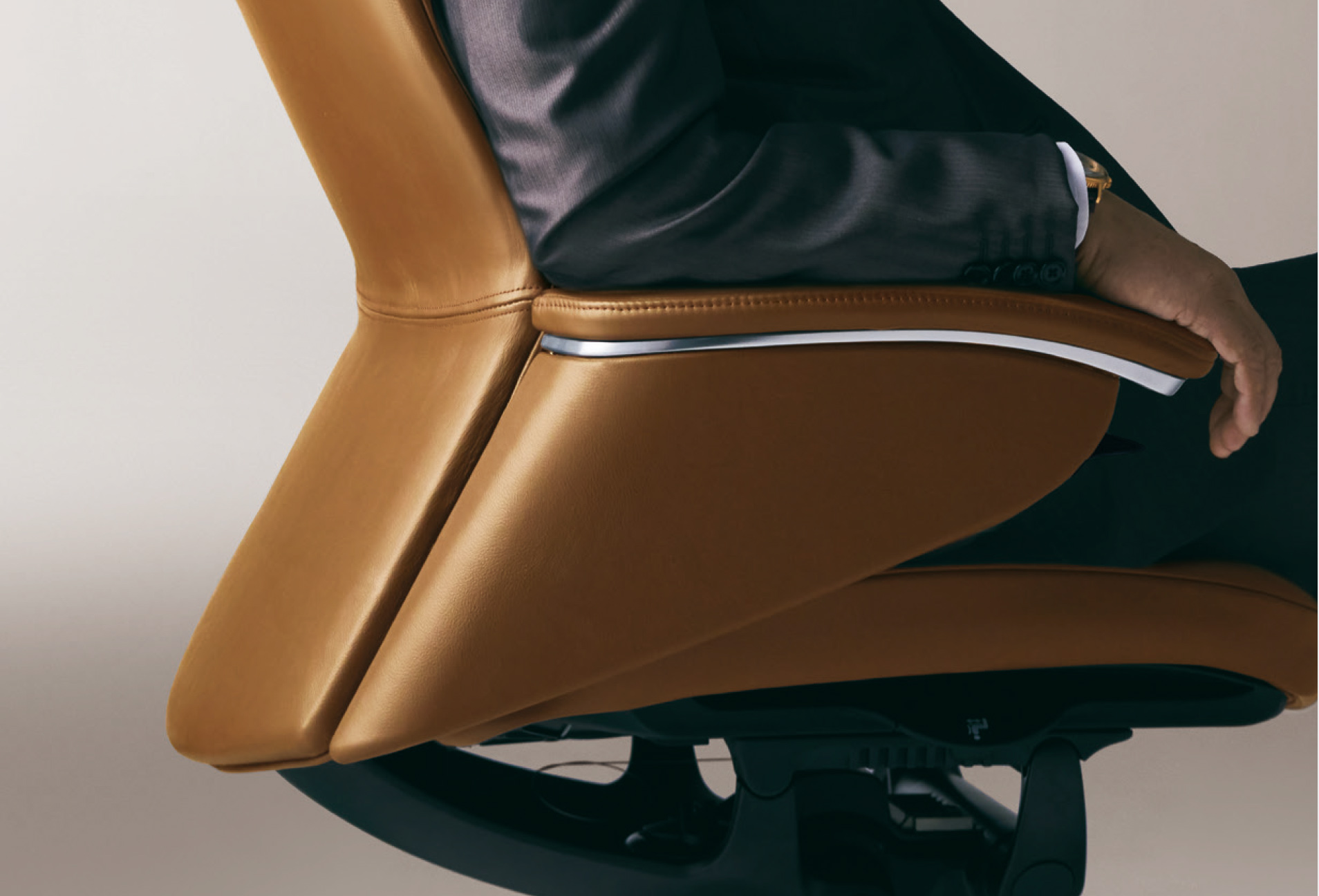Art Deco Executive Chair - Image 4