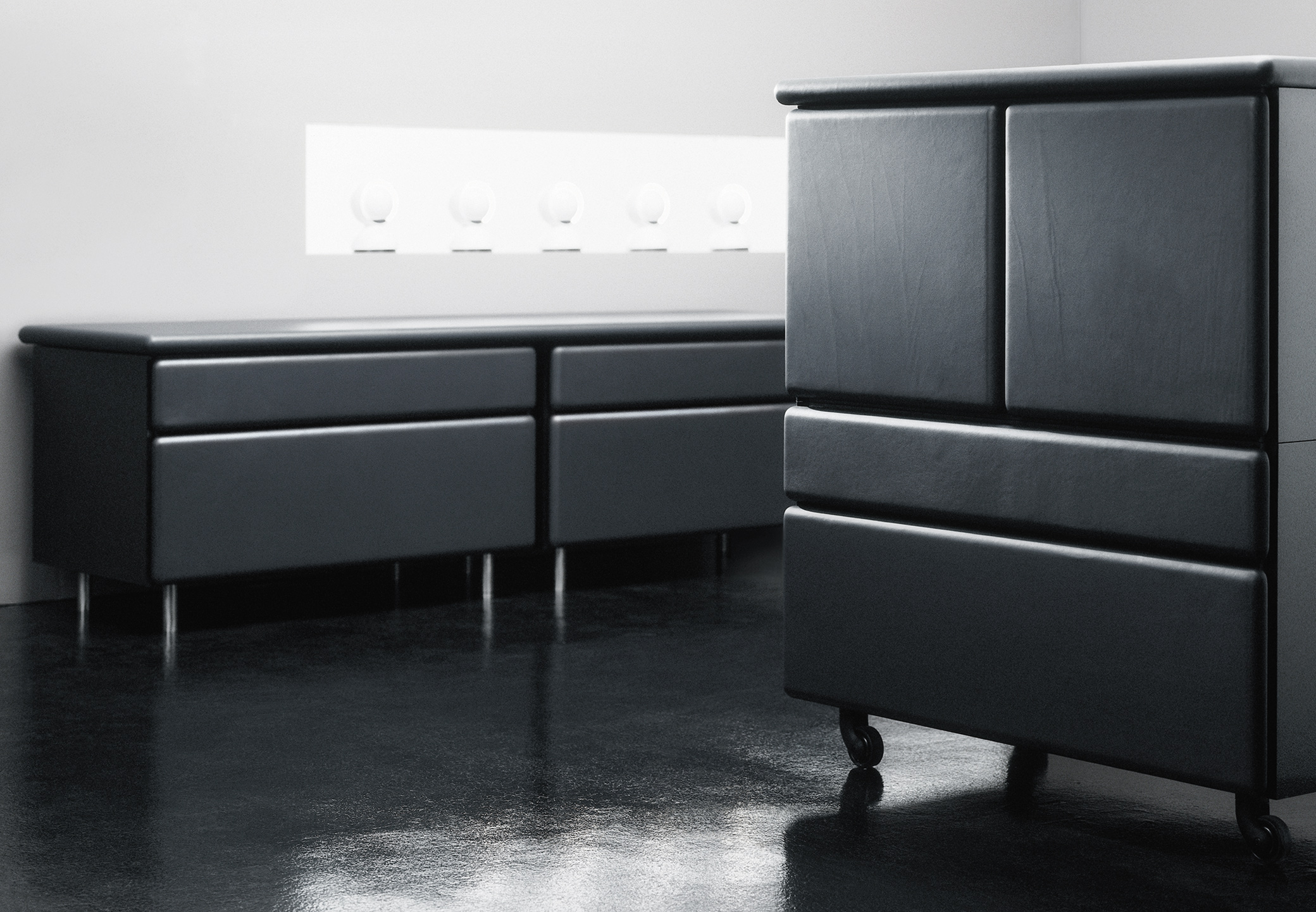 Black Retro Executive Desk - Image 4