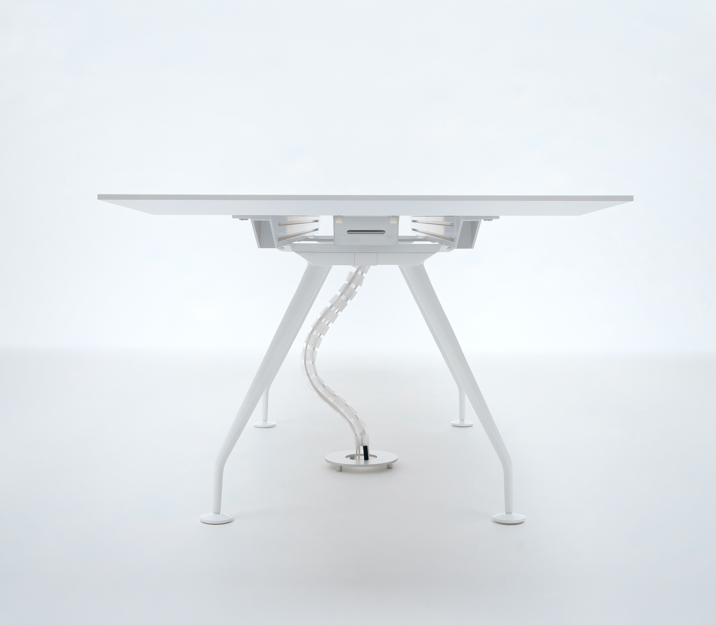 White Flight Landing Table - Image 2