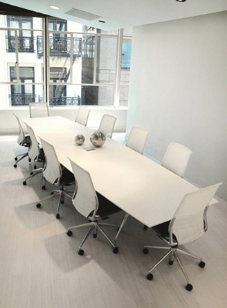White Flight Landing Table - Image 6