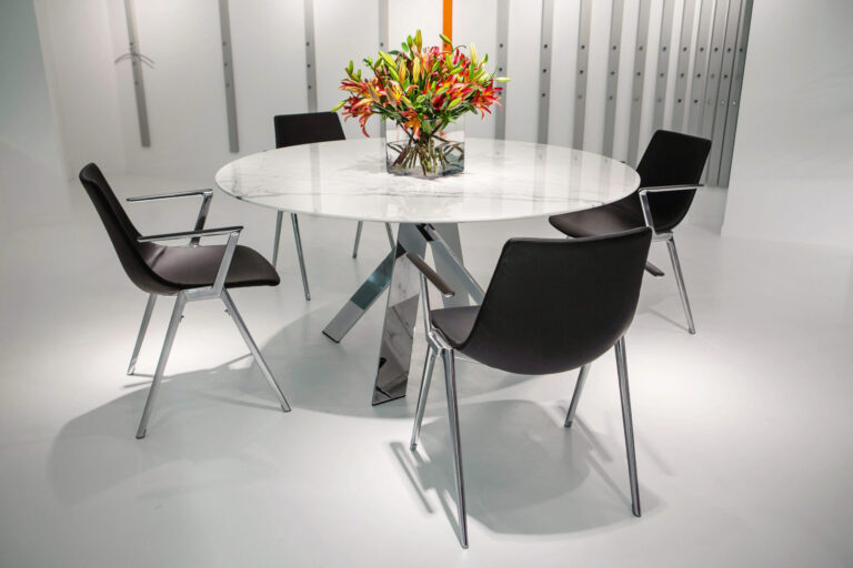 White Round Modern Chrome Table